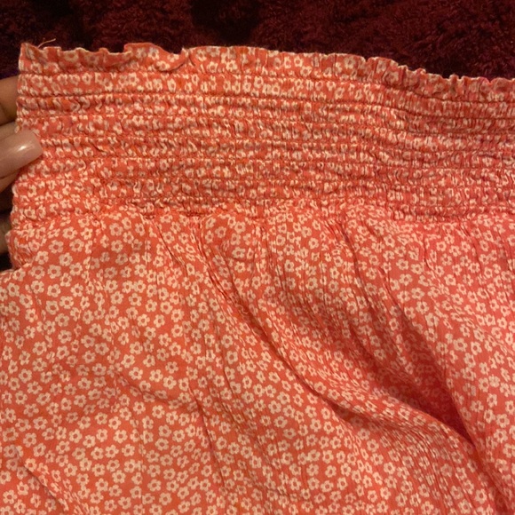 Size medium - Picture 2 of 4